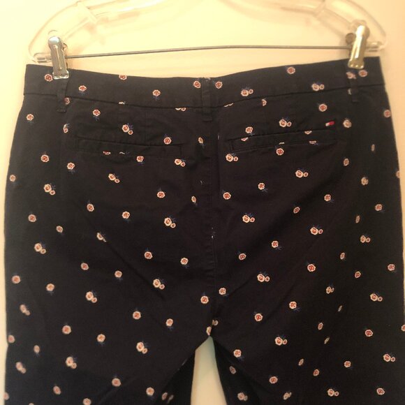 NEW (NWOT) Tommy Hilfinger navy pants w/ rose print sz 12 - Picture 8 of 12